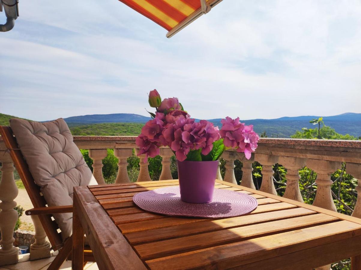 Lavanda Apartment Крк Экстерьер фото
