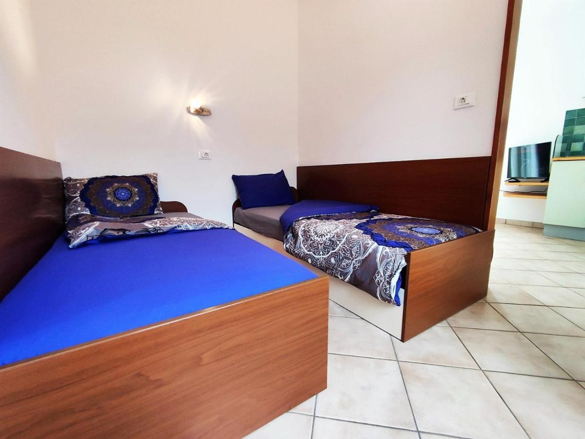 Lavanda Apartment Крк Экстерьер фото